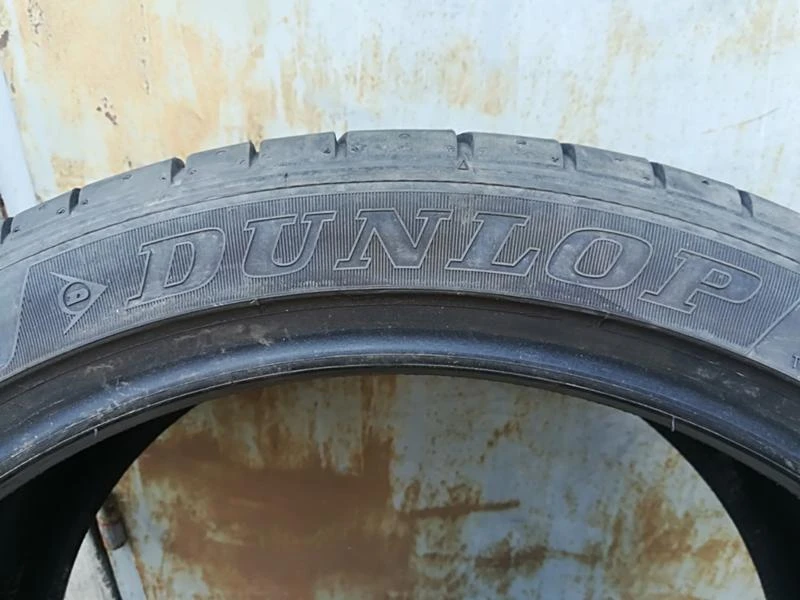 Гуми Летни 245/40R20, снимка 3 - Гуми и джанти - 21670946