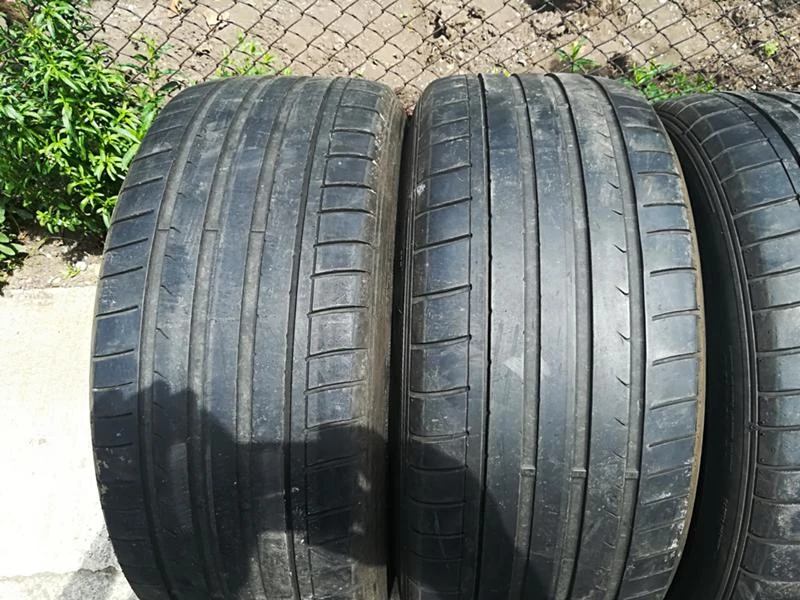 Гуми Летни 245/40R20, снимка 9 - Гуми и джанти - 21670946