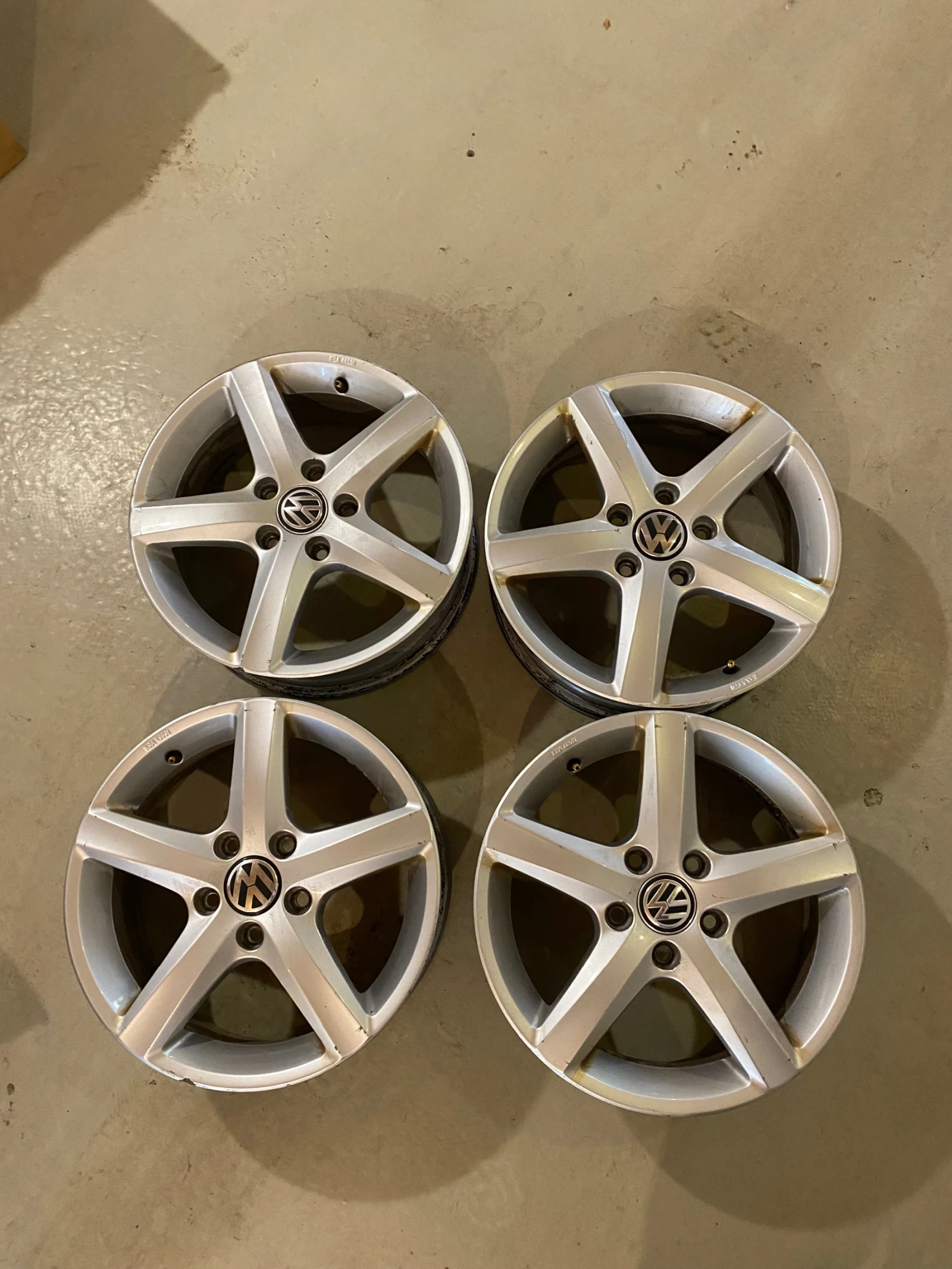   VW Golf | Mobile.bg   2