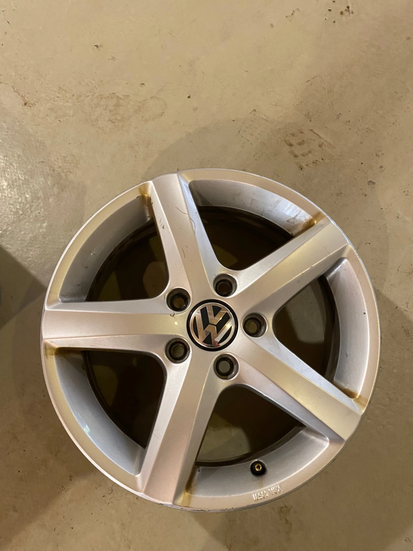   VW Golf | Mobile.bg   1