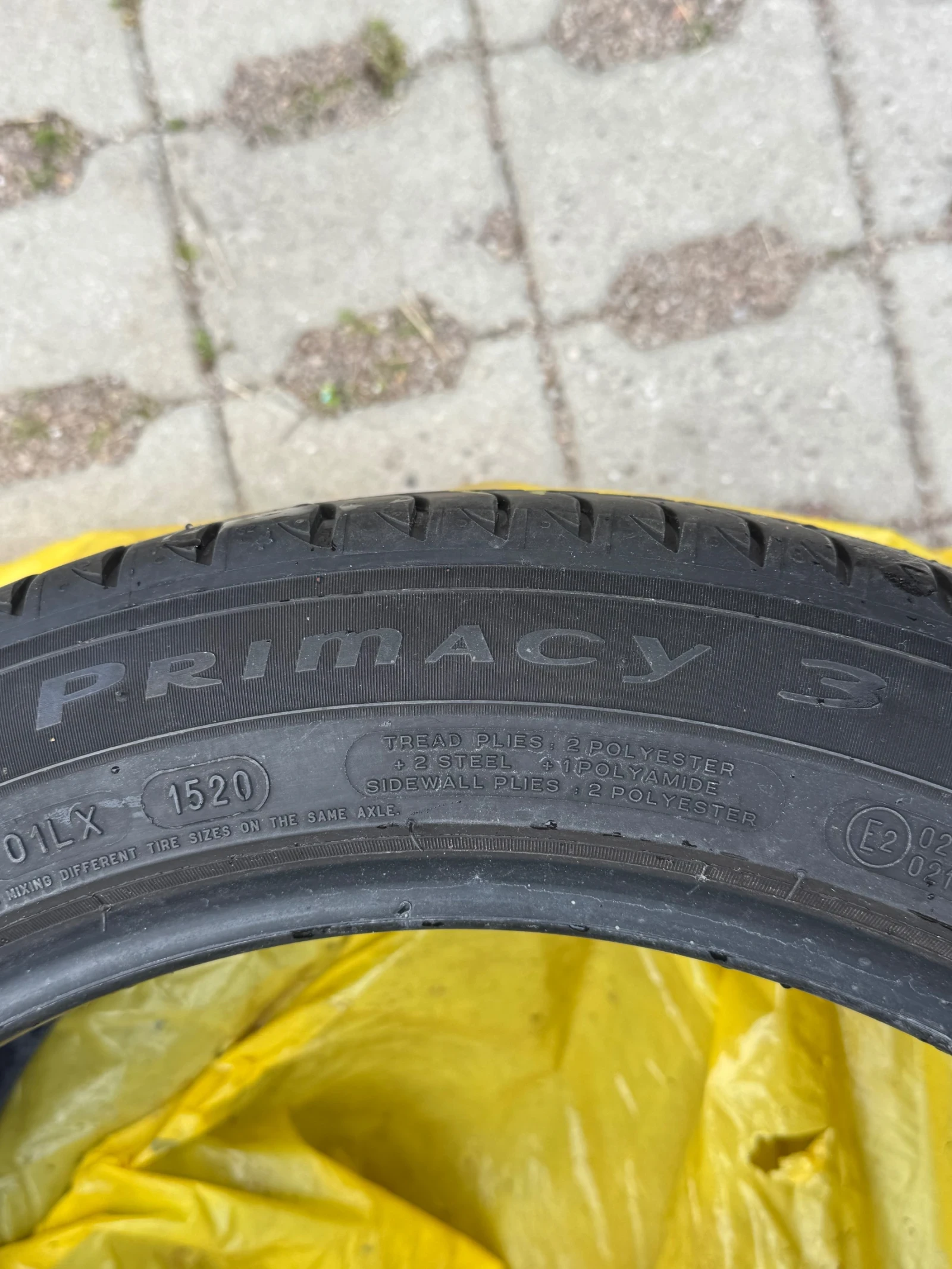Гуми Летни 245/45R18, снимка 4 - Гуми и джанти - 54285586