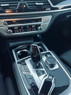 BMW 740 X-Drive, M-packet, Laser light, soft close , снимка 10