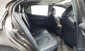 Toyota Camry * HYBRID* 2.5* XLE* ПОДГРЕВ* ШИБИДАХ* , снимка 10