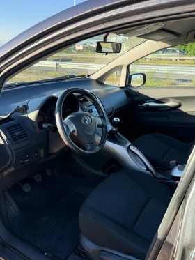 Toyota Auris 1.4 VVT-I, снимка 7