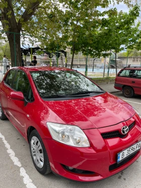 Toyota Auris, снимка 1