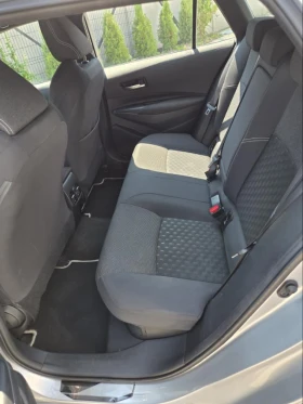 Toyota Corolla MY23 1.8 HSD DYNAMIC, снимка 11