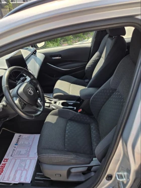 Toyota Corolla MY23 1.8 HSD DYNAMIC, снимка 9