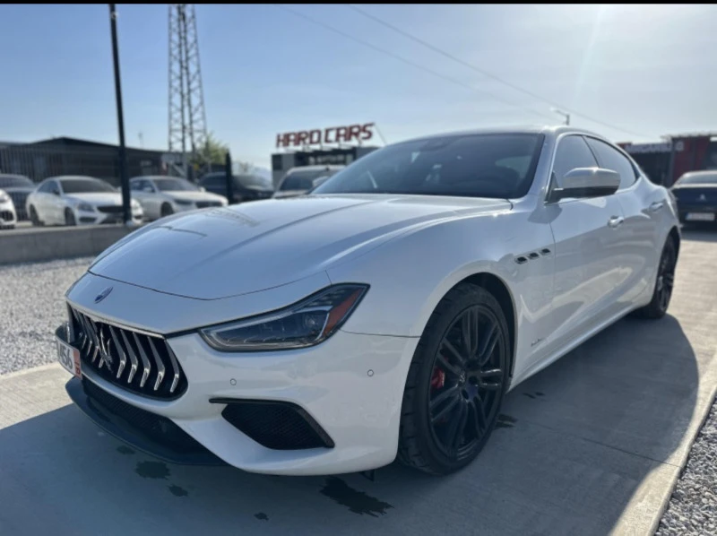 Maserati Ghibli Maserati Ghibli Granlusso 2018г поръчков, снимка 1 - Автомобили и джипове - 47314278