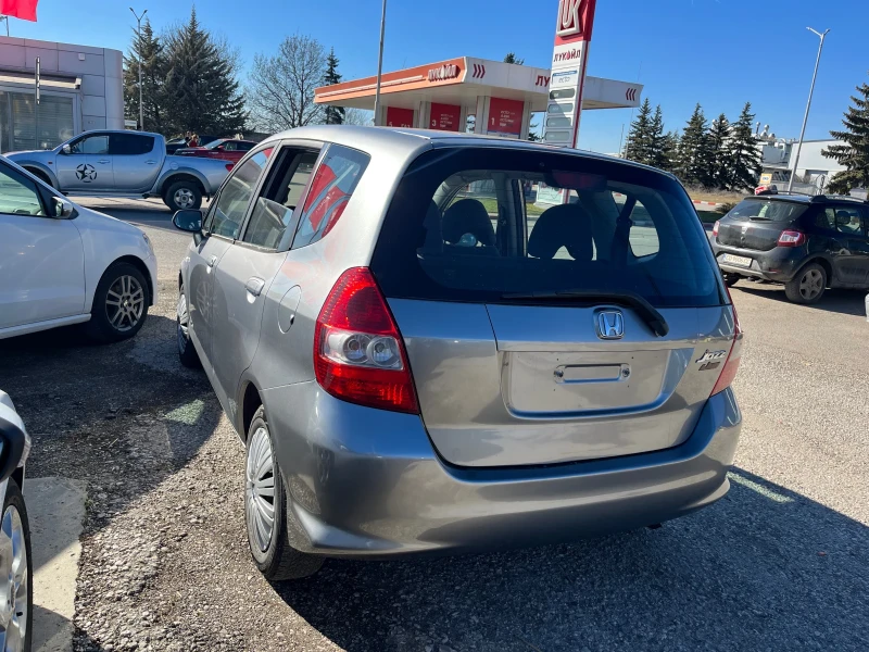 Honda Jazz 1.2i, снимка 6 - Автомобили и джипове - 47608302