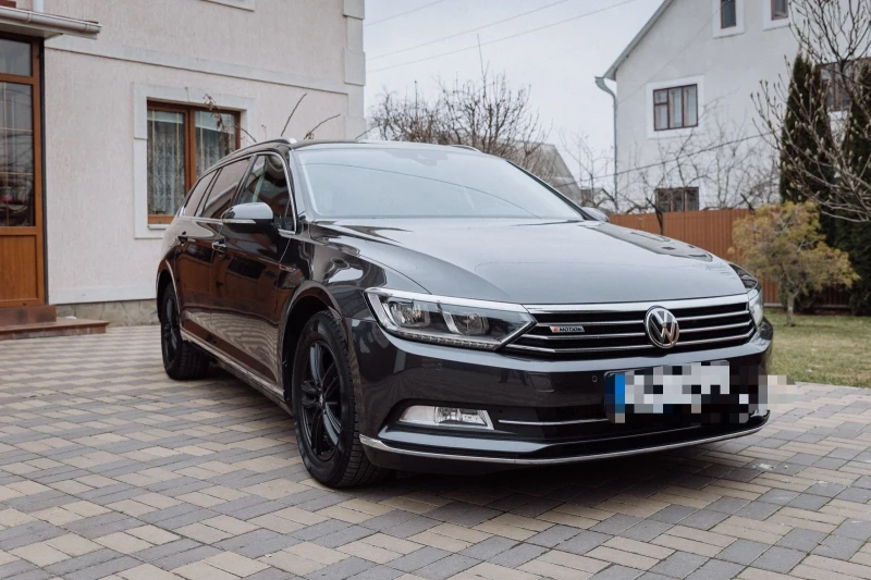 VW Passat, снимка 1 - Автомобили и джипове - 48896331