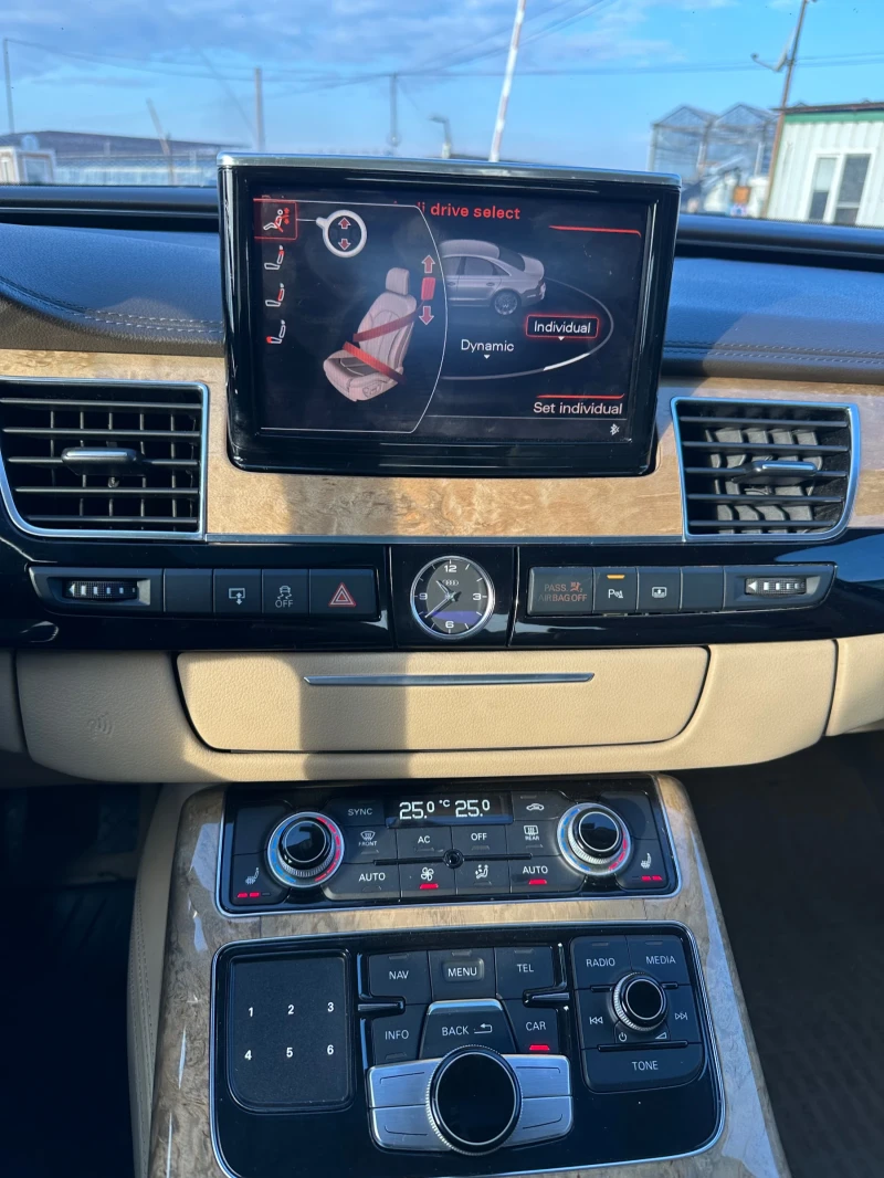 Audi A8 4.2TFSI long, снимка 9 - Автомобили и джипове - 48781978