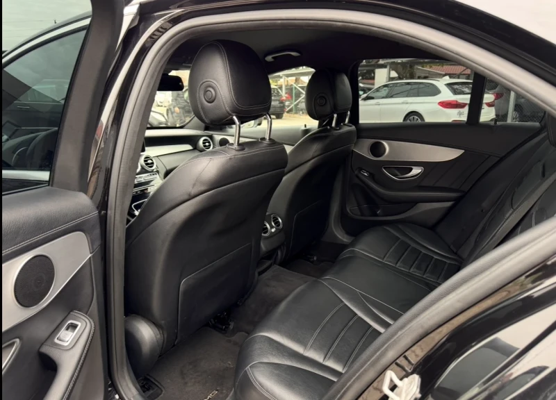 Mercedes-Benz C 400 AMG pack / 4Matic, снимка 13 - Автомобили и джипове - 51849417