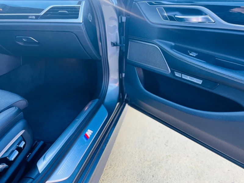 BMW 740 X-Drive, M-packet, Laser light, soft close , снимка 6 - Автомобили и джипове - 52416850