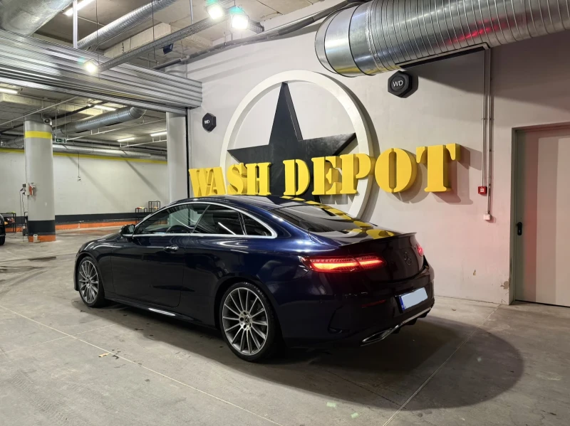 Mercedes-Benz E 220 AMG * Pano * BURMESTER * SOFTCLOSE * DISTRINIC * , снимка 4 - Автомобили и джипове - 52552747