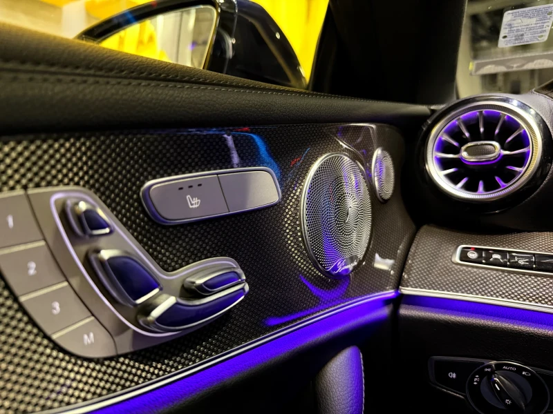 Mercedes-Benz E 220 AMG * Pano * BURMESTER * SOFTCLOSE * DISTRINIC * , снимка 13 - Автомобили и джипове - 52552747