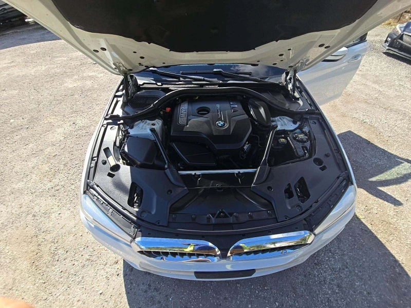 BMW 530 I / M-PACK / XDRIVE / HARMAN / ПОДГРЕВИ / , снимка 13 - Автомобили и джипове - 52655095