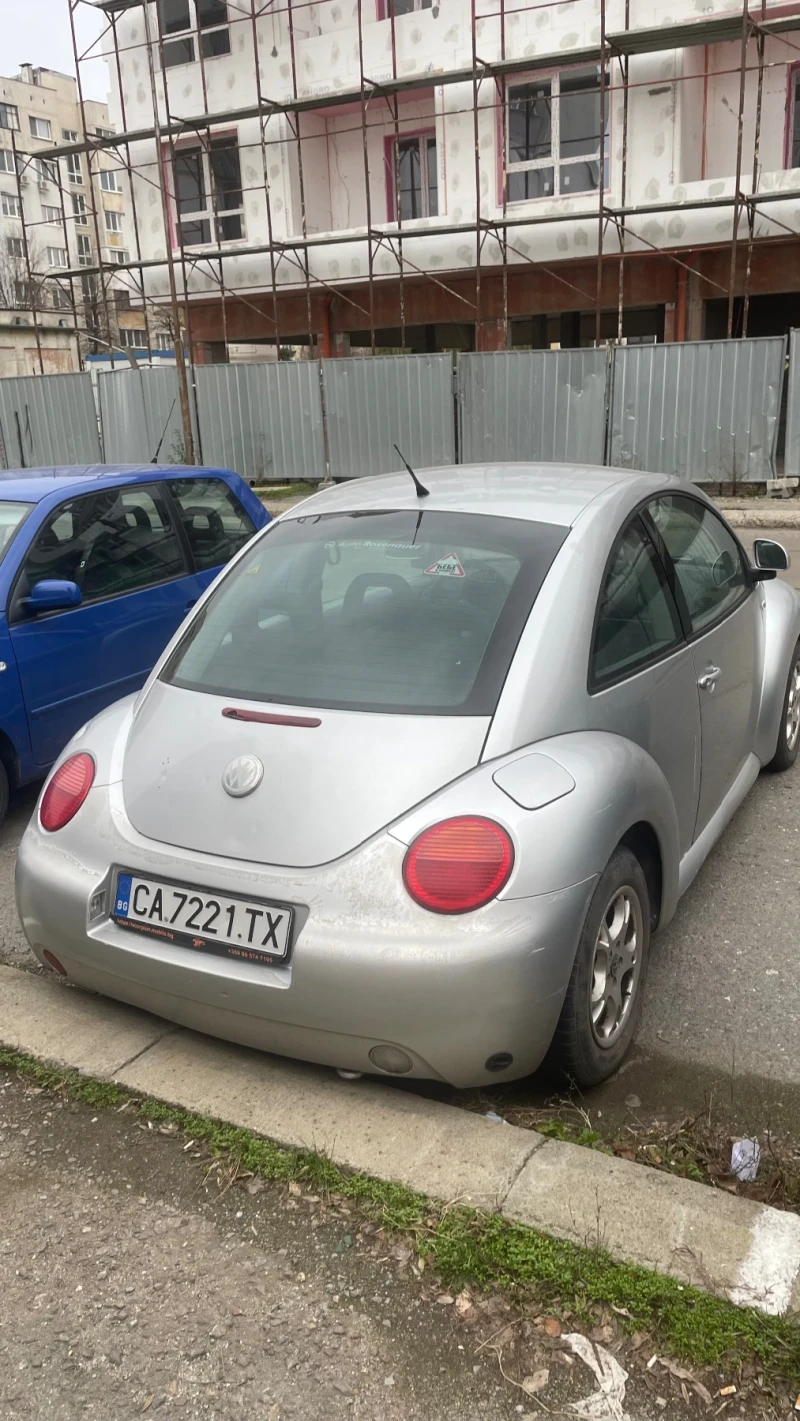 VW New beetle 2.0, снимка 3 - Автомобили и джипове - 52709357
