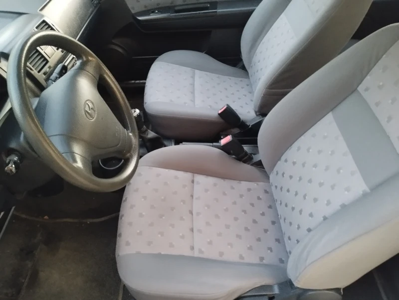 Hyundai Getz 1.1, снимка 10 - Автомобили и джипове - 52713253