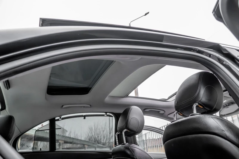 Mercedes-Benz C 220 BlueTEC-AMG-PANORAMA-BURMESTER-HEADUP-KEYLESS-FULL, снимка 11 - Автомобили и джипове - 53392402