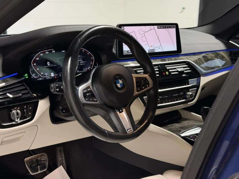 BMW 530 * 530i xDrive M SPORT| NAVI| BACKUP| SUNROOF * CAR, снимка 7 - Автомобили и джипове - 53526998