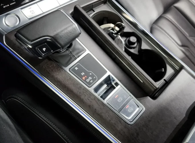 Audi A7 5.5 Quattro - изображение 9