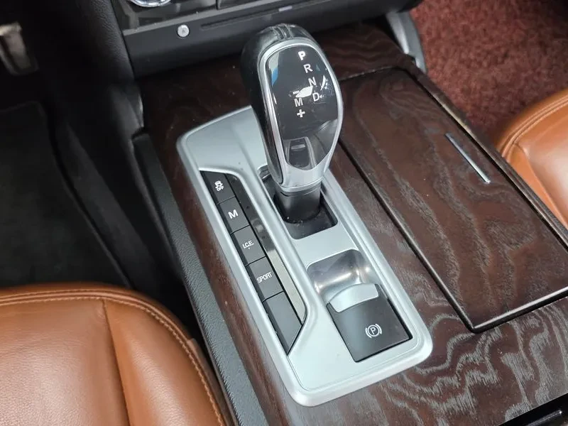 Maserati Ghibli 3.0 Diesel 3Rd Generation, снимка 9 - Автомобили и джипове - 55927630