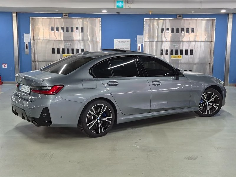 BMW 320 320I M Sports, снимка 2 - Автомобили и джипове - 55963488