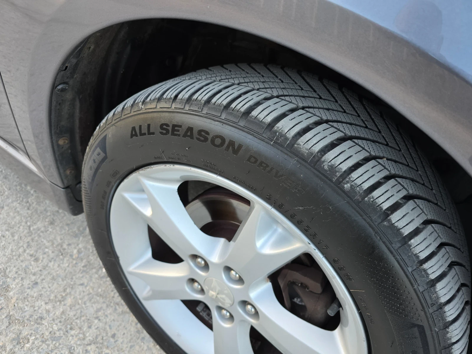 Mitsubishi Grandis 2.4 | Mobile.bg — изображение 15