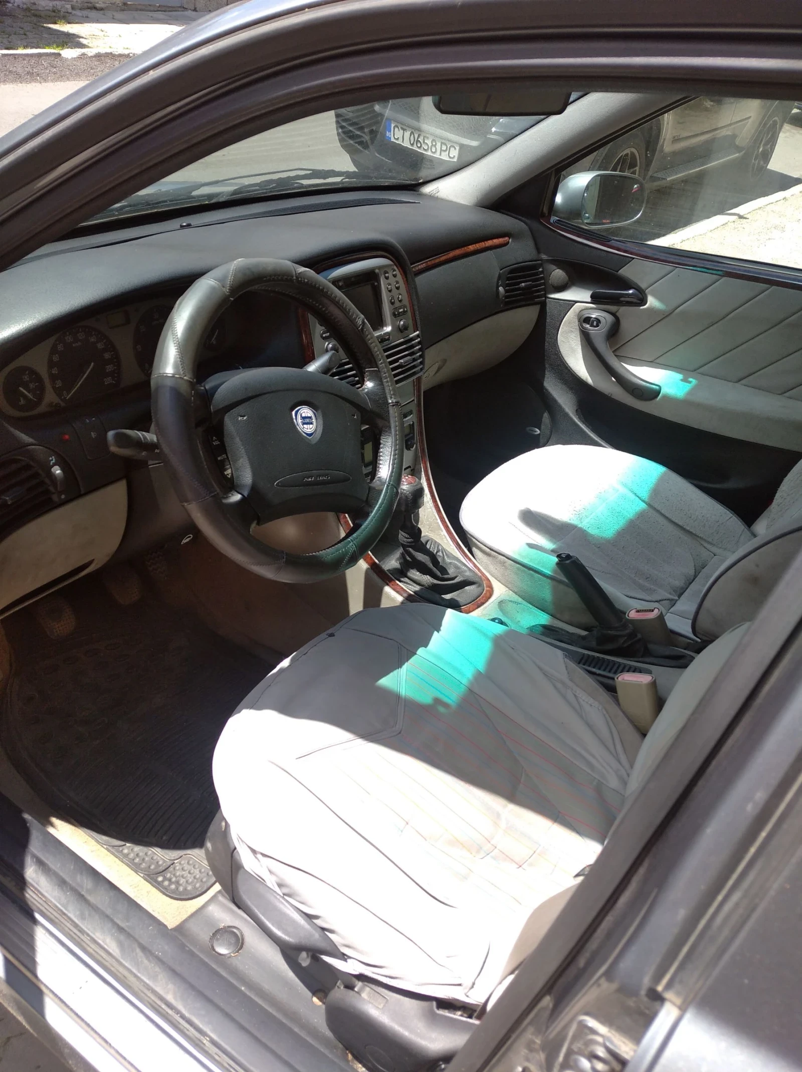 Lancia Lybra 1.9 JTD - изображение 8