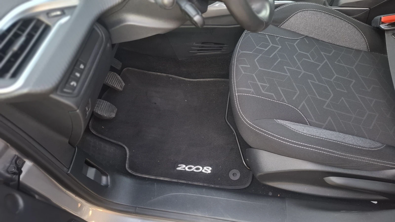 Peugeot 2008 BlueHDI EURO 6 - изображение 8