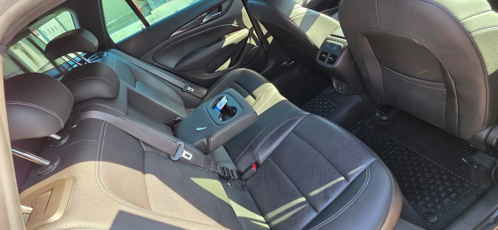 Opel Insignia B Sports Tourer 2, 0 - изображение 2