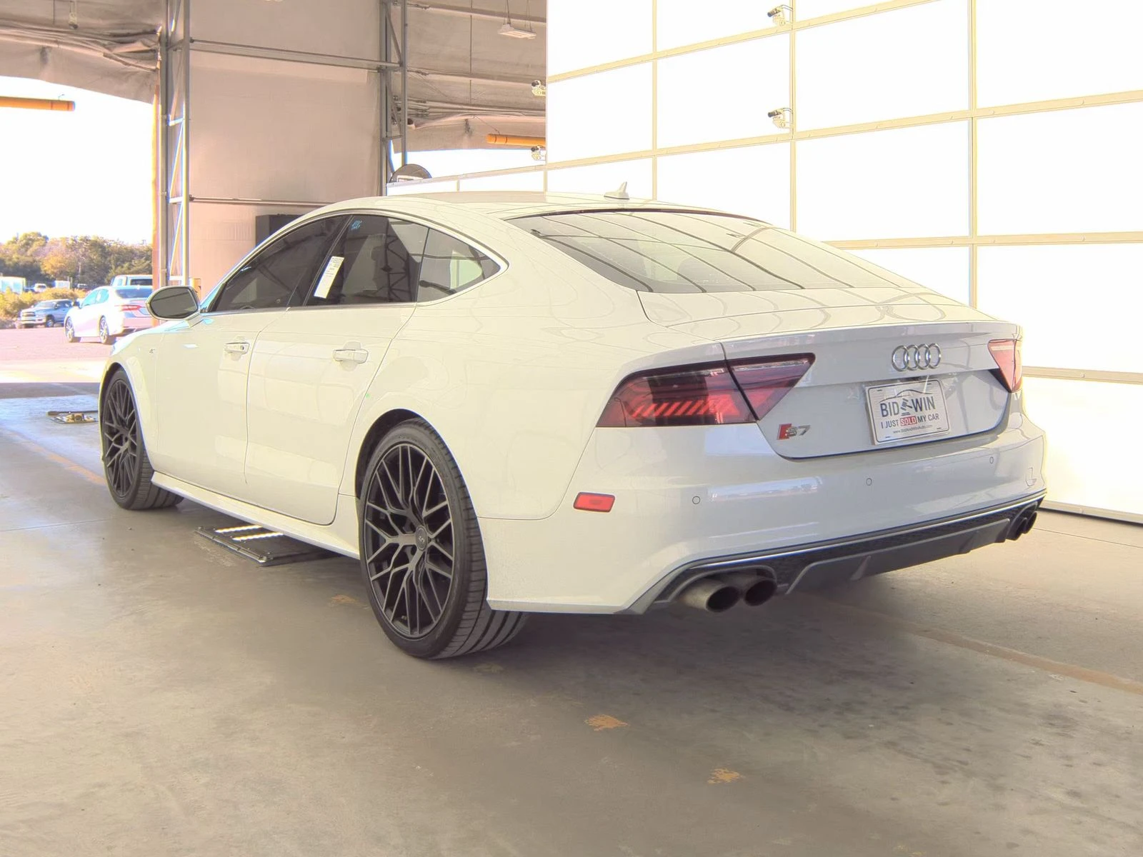 Audi S7 * PRESTIGE* QUATTRO* PANO* MEMORY - изображение 2