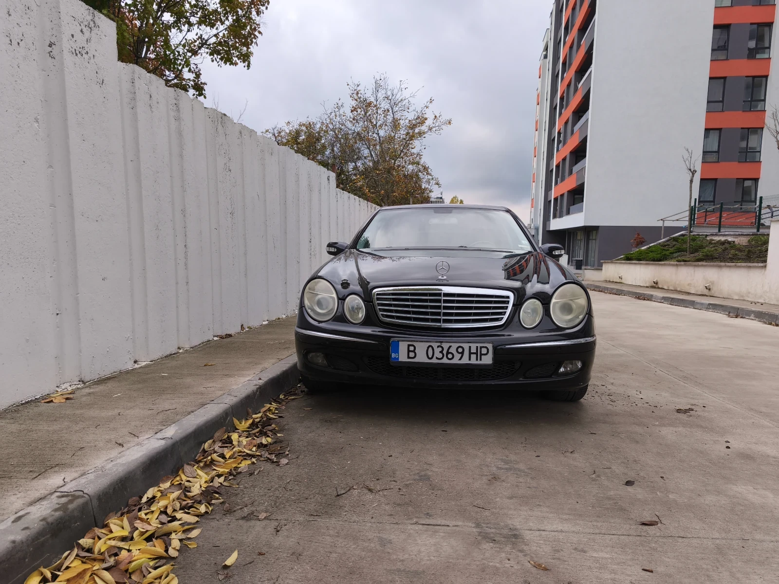 Mercedes-Benz E 200  - изображение 2
