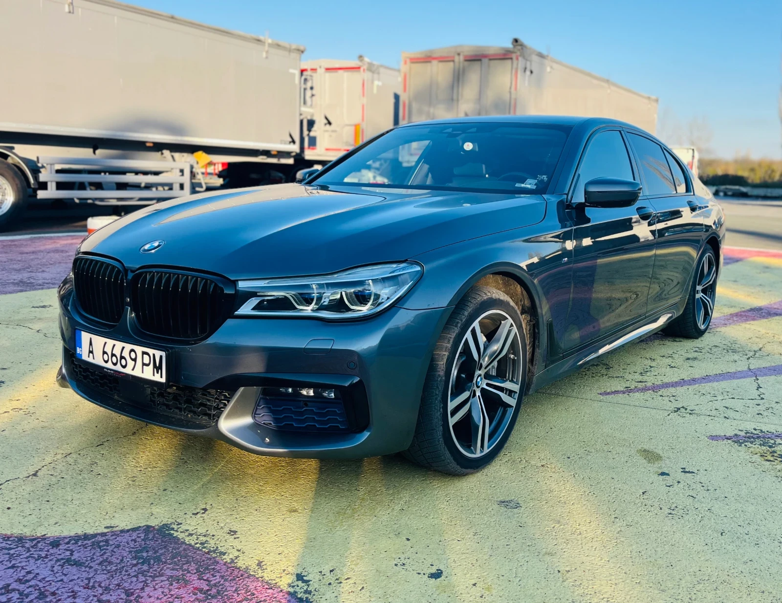 BMW 740 X-Drive, M-packet, Laser light, soft close  - изображение 2