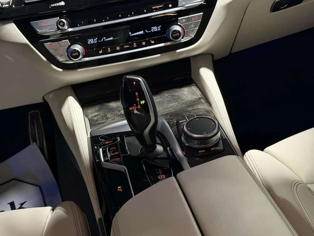 BMW 530 * 530i xDrive M SPORT| NAVI| BACKUP| SUNROOF * CAR | Mobile.bg � ����������� 12