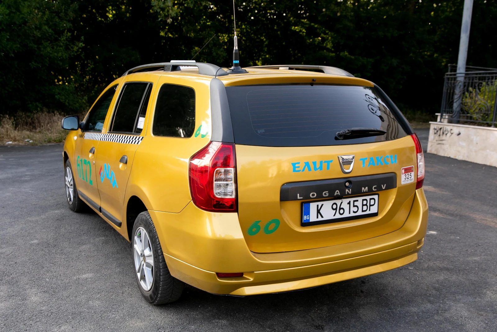 Dacia Logan MCV LPG, снимка 6 - Автомобили и джипове - 53864321