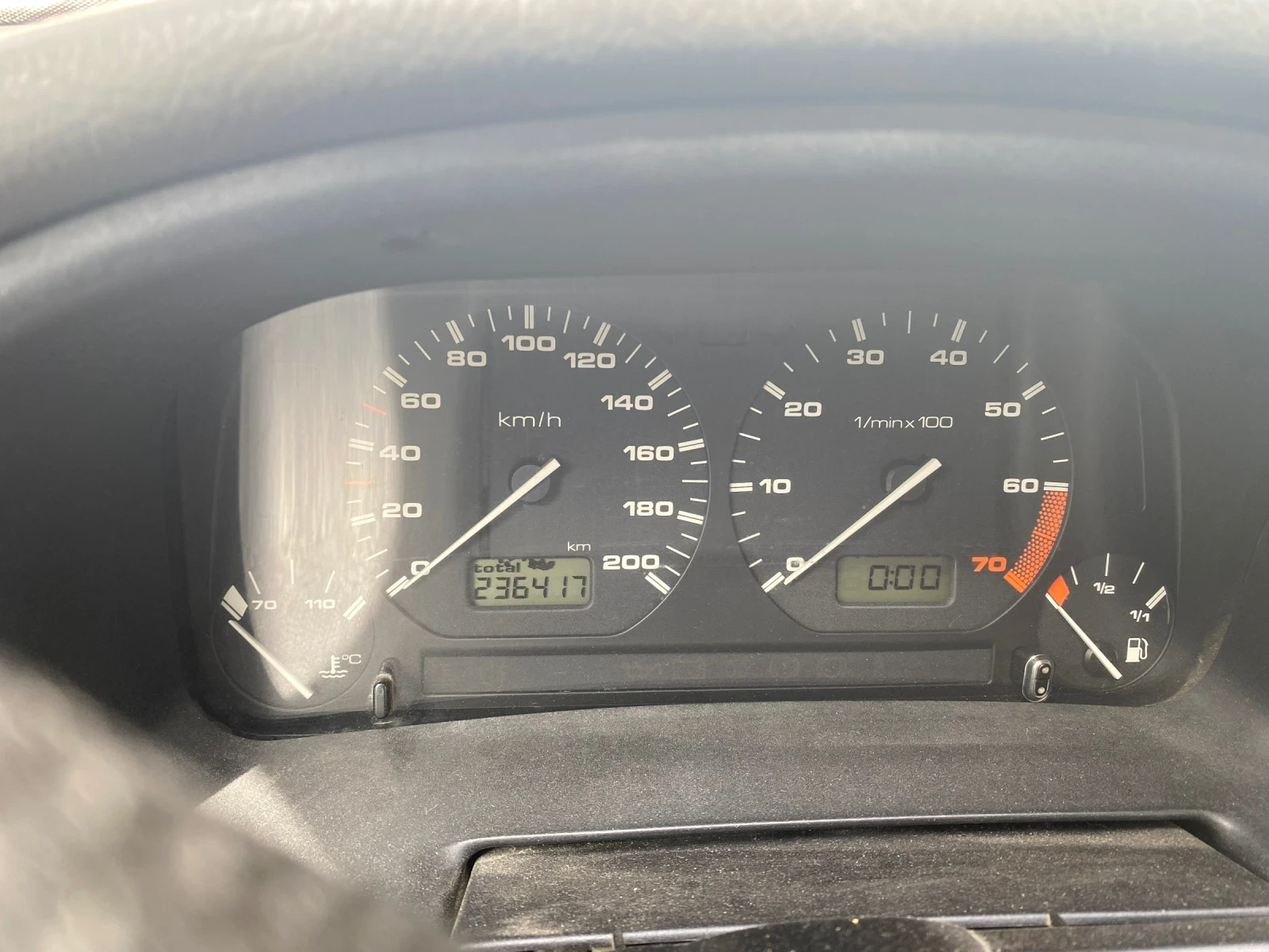 VW Polo 1.0 petrol 45 hp, снимка 5 - Автомобили и джипове - 53951537