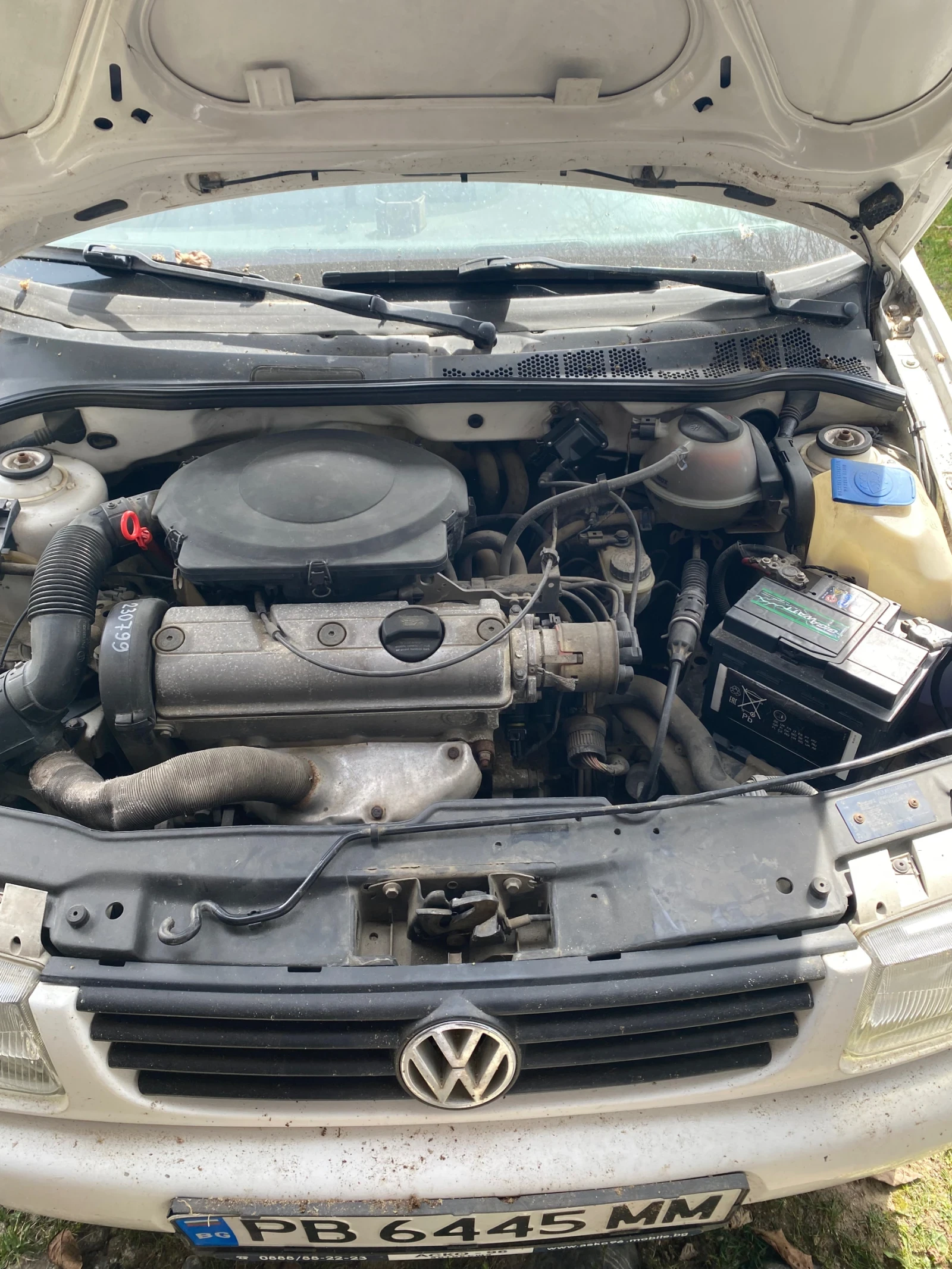 VW Polo 1.0 petrol 45 hp, снимка 7 - Автомобили и джипове - 53951537