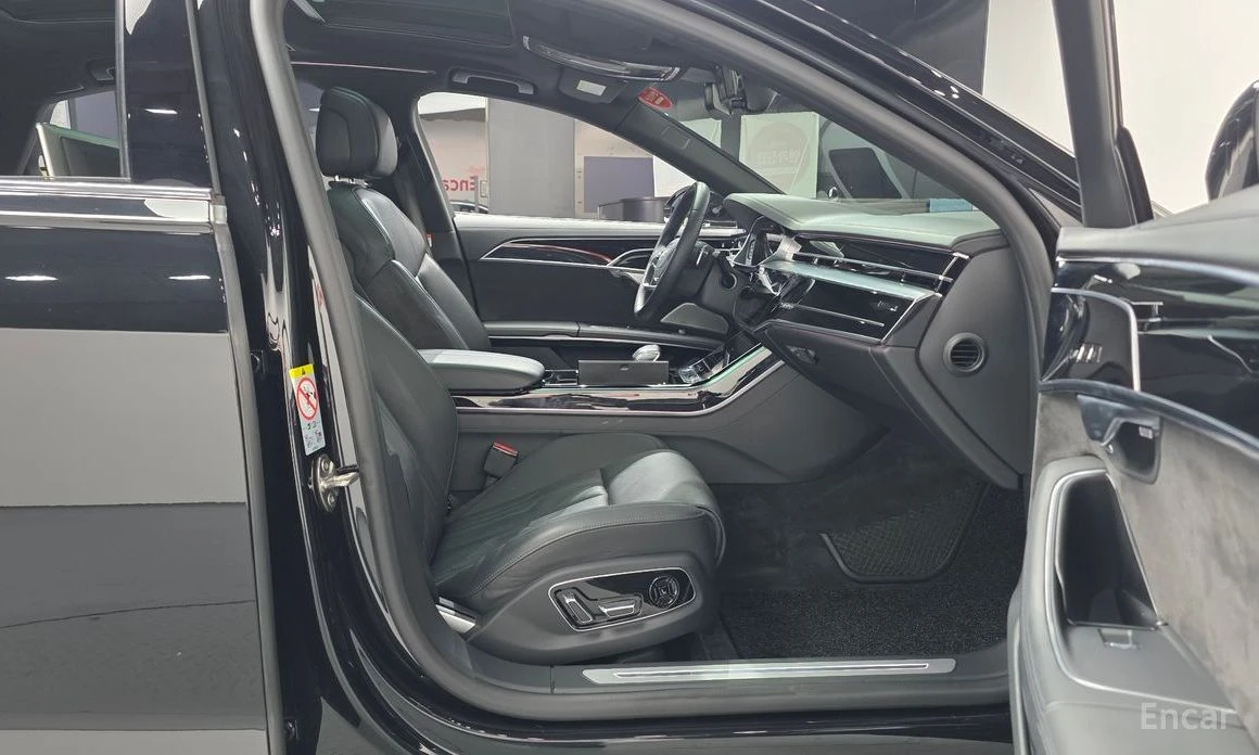 Audi A8 L* MATRIX* ОБДУХВАНЕ* ПАНОРАМА* ПОДГРЕВ* КАМЕРА* , снимка 10 - Автомобили и джипове - 54042988