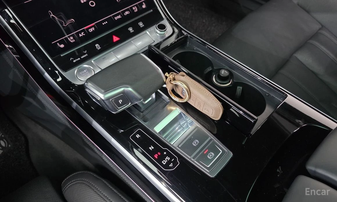 Audi A8 L* MATRIX* ОБДУХВАНЕ* ПАНОРАМА* ПОДГРЕВ* КАМЕРА* , снимка 14 - Автомобили и джипове - 54042988