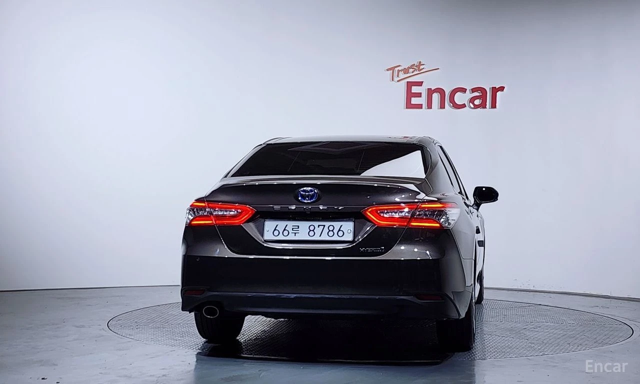 Toyota Camry * HYBRID* 2.5* XLE* �������* �������*  | Mobile.bg � ����������� 4