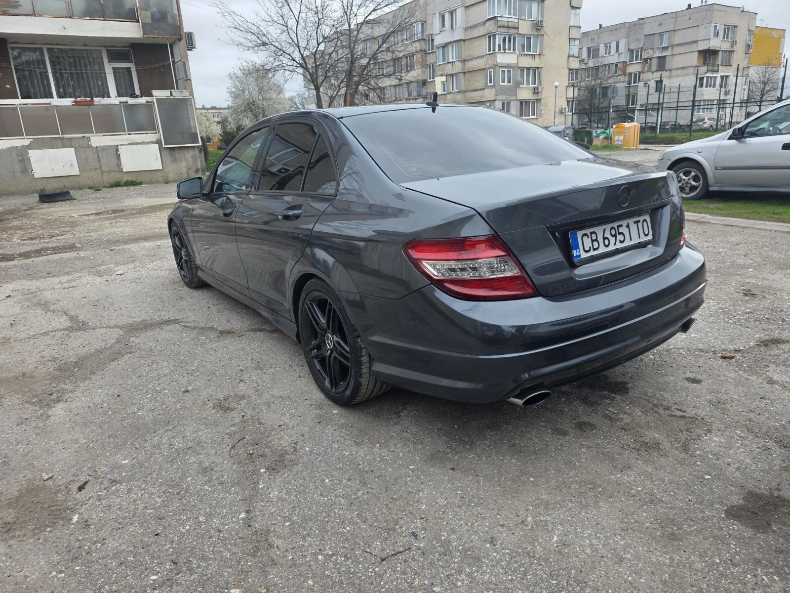 Mercedes-Benz C 350 AMG , снимка 10 - Автомобили и джипове - 54415334