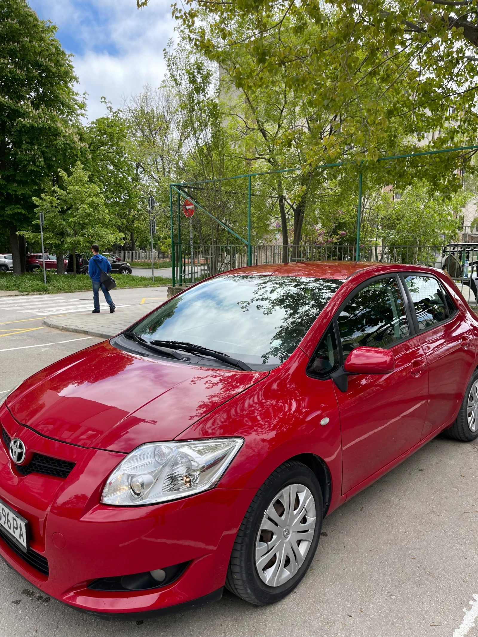 Toyota Auris, снимка 2 - Автомобили и джипове - 54900480