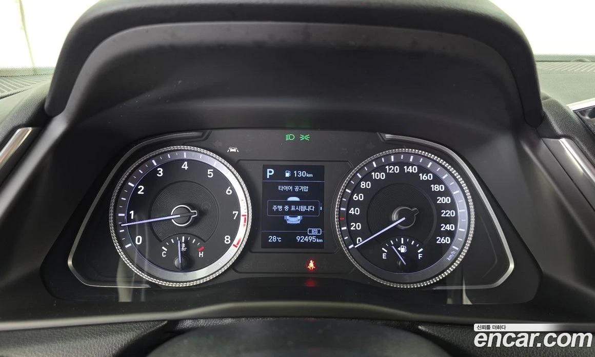 Hyundai Sonata 2.0 Premium, снимка 11 - Автомобили и джипове - 55676656