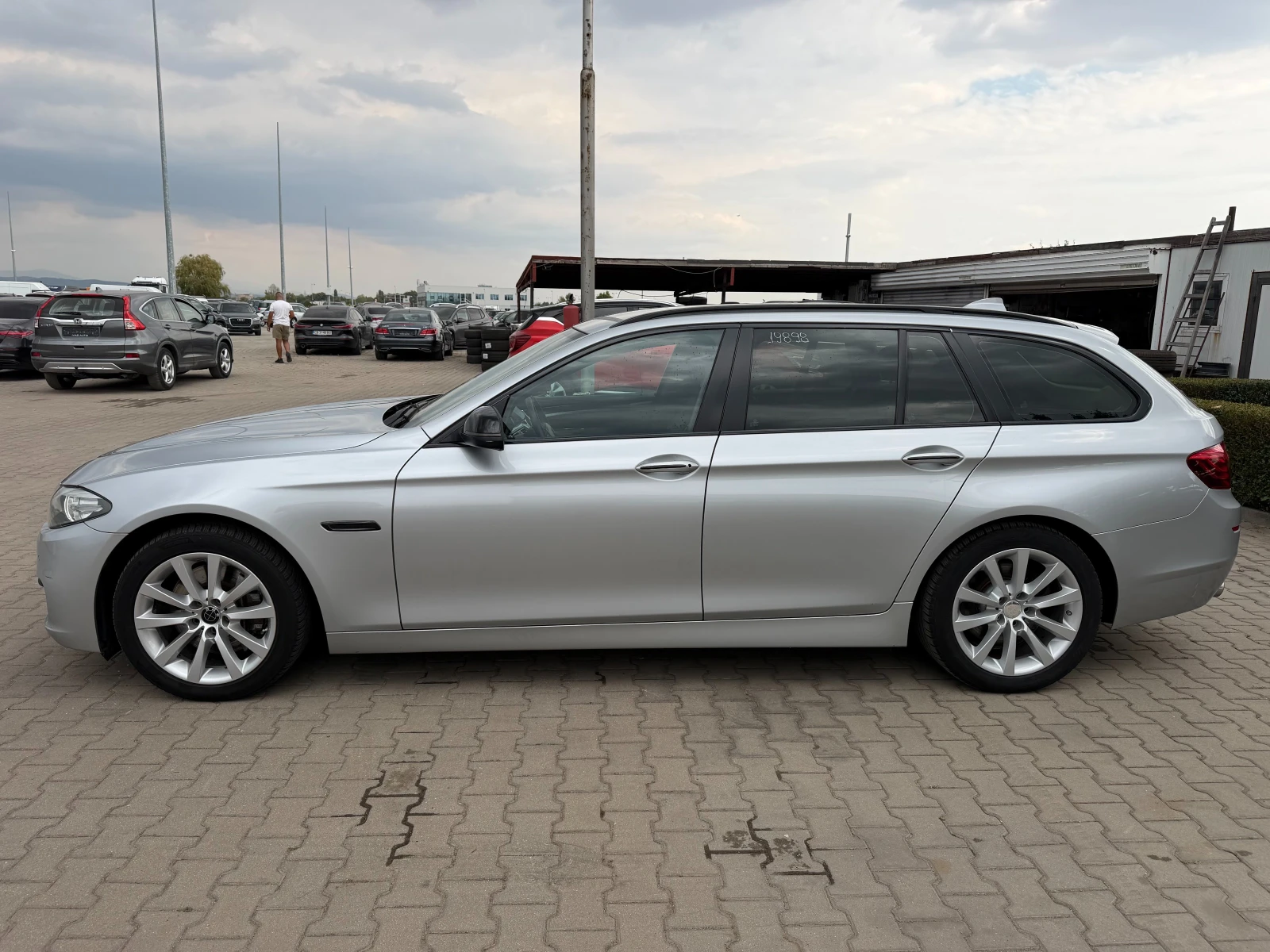 BMW 525 D AVTOMAT/NAVI/KOJA EURO 5, снимка 9 - Автомобили и джипове - 56166046