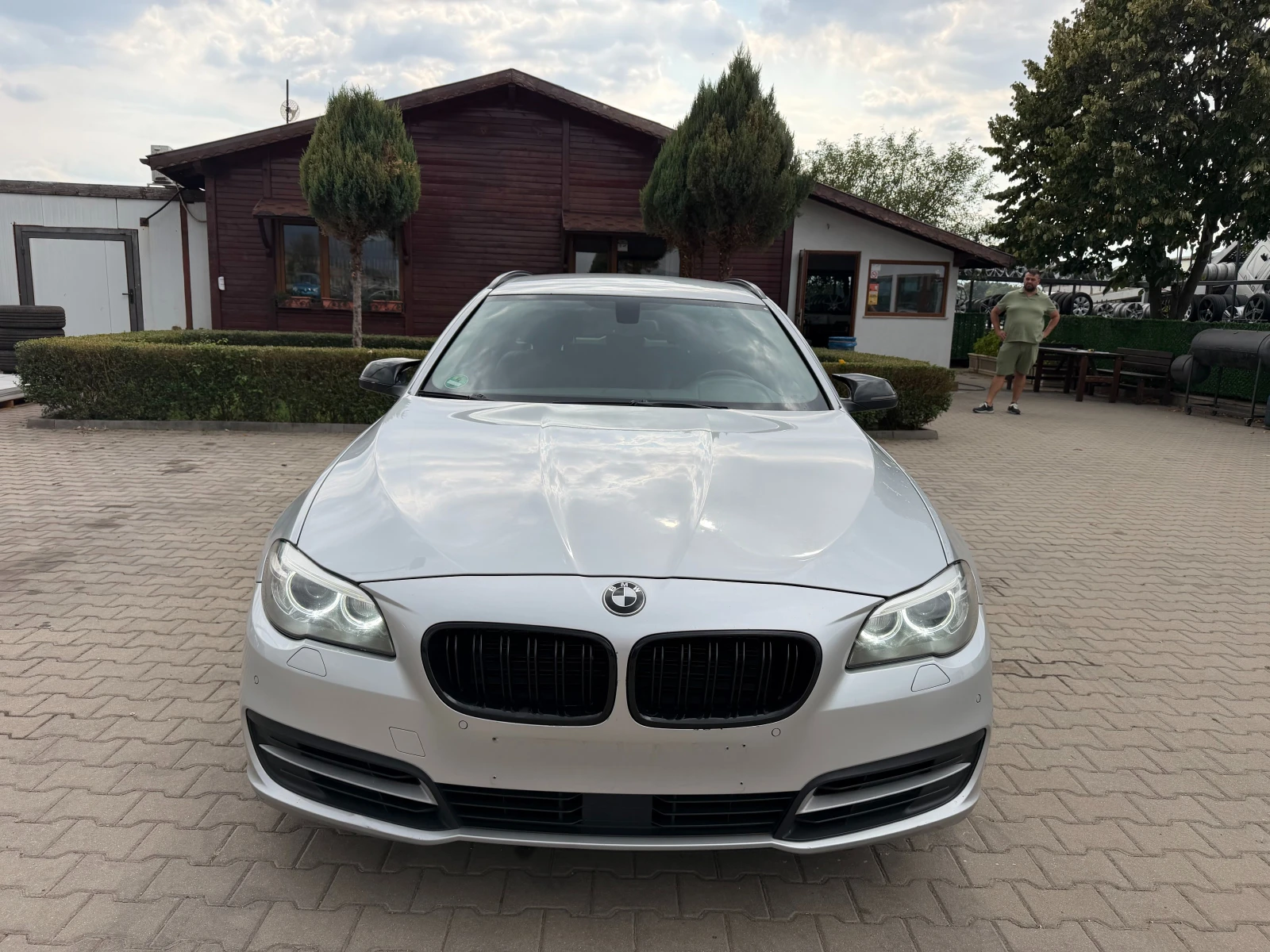 BMW 525 D AVTOMAT/NAVI/KOJA EURO 5, снимка 3 - Автомобили и джипове - 56166046
