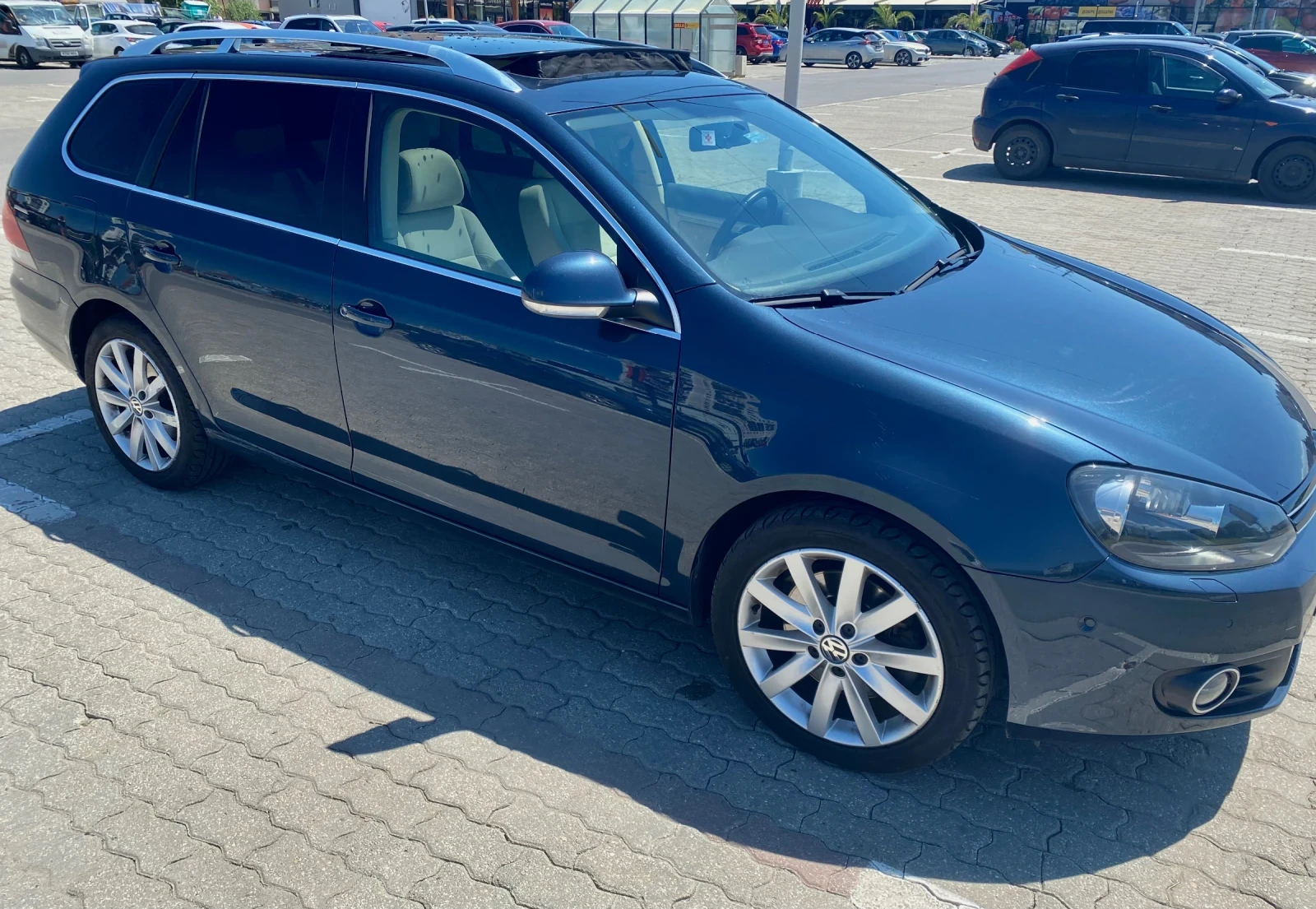 VW Golf 2.0 TDI HIGHLINE, снимка 2 - Автомобили и джипове - 56336144
