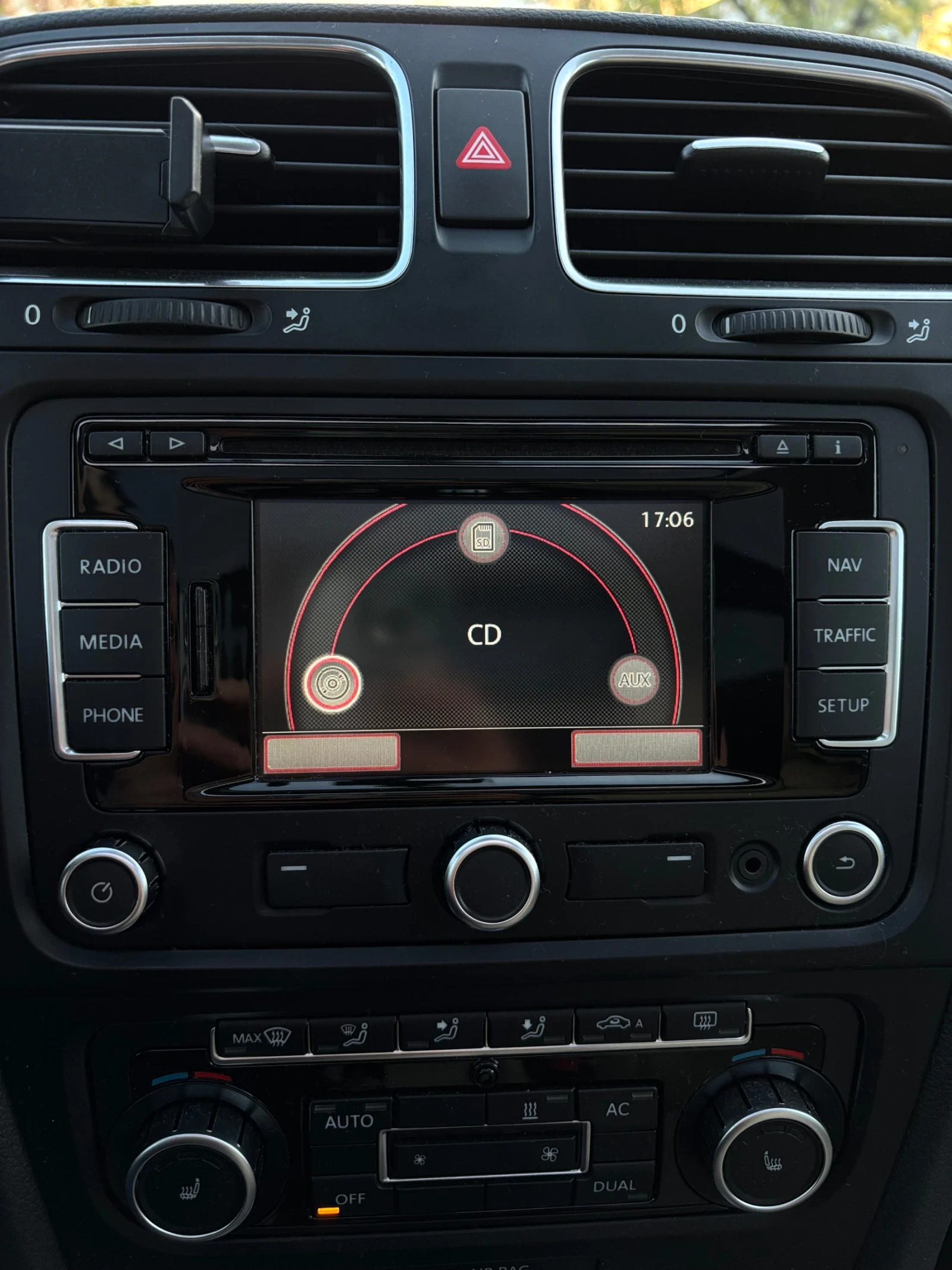 VW Golf 2.0 TDI HIGHLINE, снимка 12 - Автомобили и джипове - 56336144