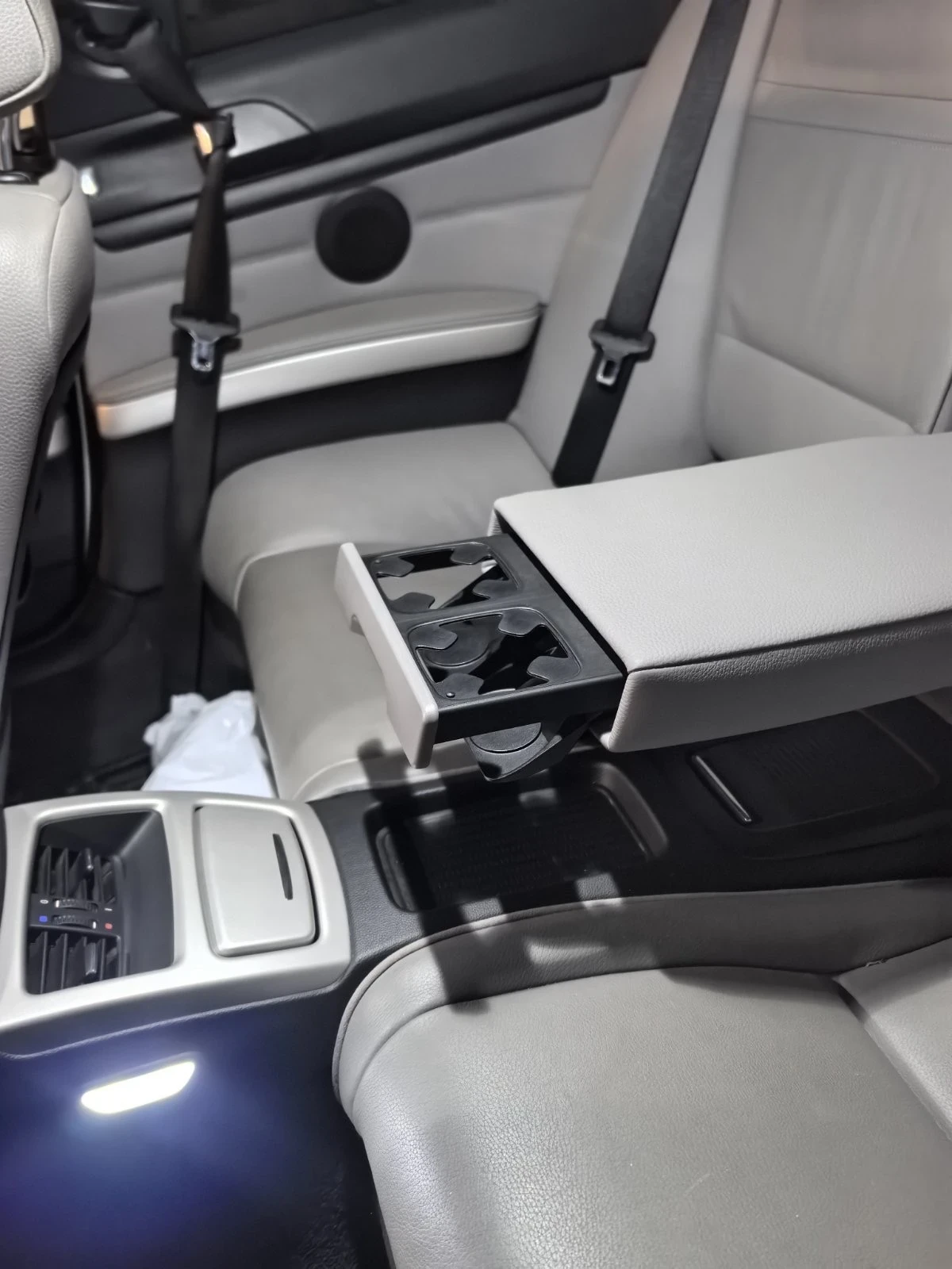 BMW 320 E92 Xdrive, снимка 4 - Автомобили и джипове - 56574699