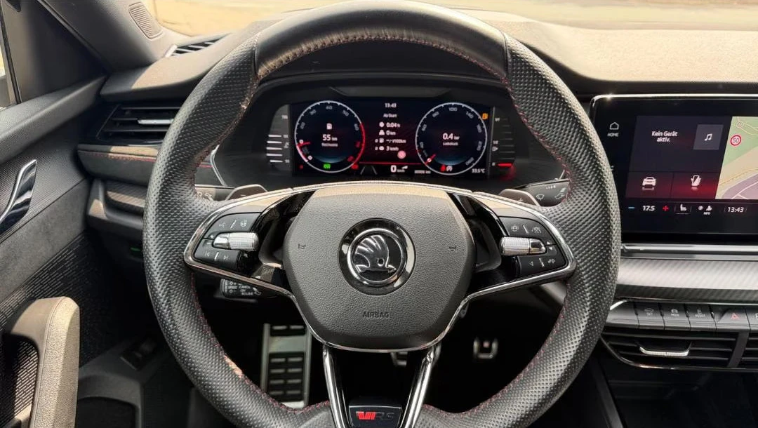 Skoda Octavia RS/234HP/DSG/DCC/HUD/CAM/ACC/LED/980z | Mobile.bg � ����������� 11